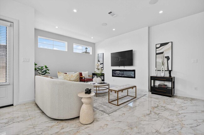 Photo - 2926 El Fenice Ln Unit SI ID1514060P