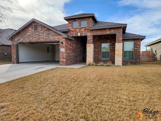 Photo - PRE LEASING 3 Bed 2 Bath Heritage Hills Beauty