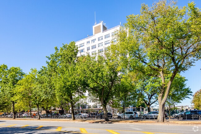 Photo - Sutton House Apartments