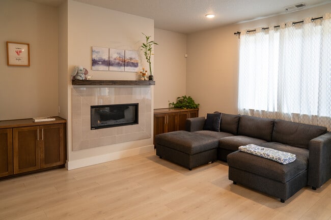 Photo - 9903 SW 172nd Ave