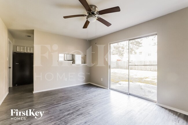 Photo - 3303 Sycamore Springs Dr