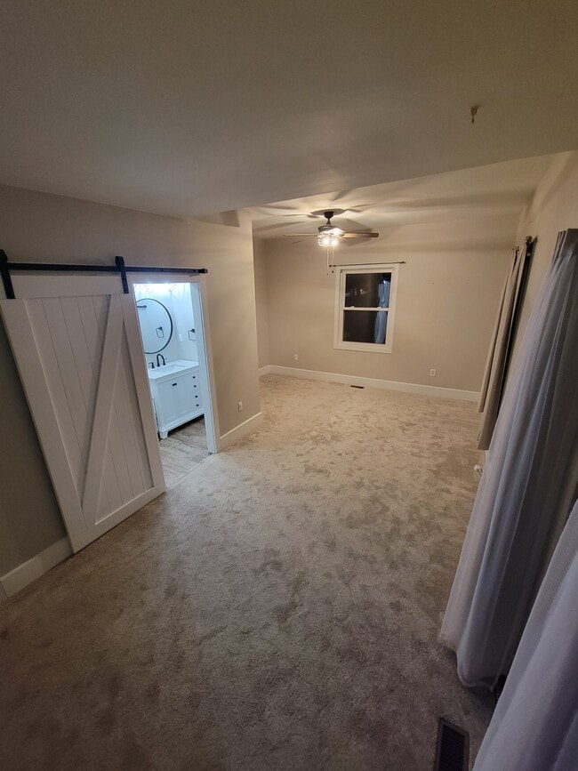 Photo - 808 W National Rd