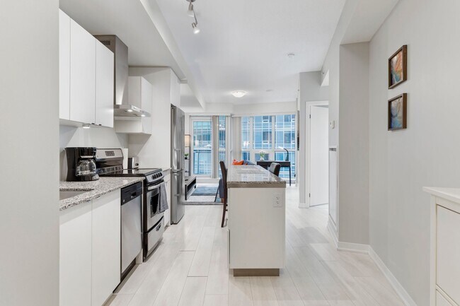 Photo - 51 E Liberty St