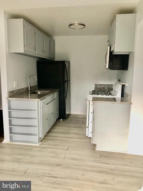 Photo - 4939 Americana Dr Unit 108