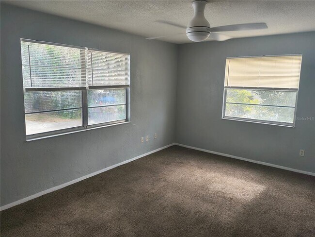 Photo - 321 S Adams St Unidad 6