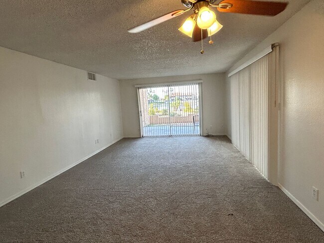 Photo - On the Lake, 2 Bed, 2 Bath, Great Views!