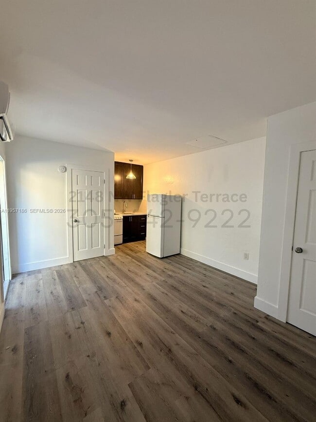 Photo - 2148 NW Flagler Terrace Unidad 6