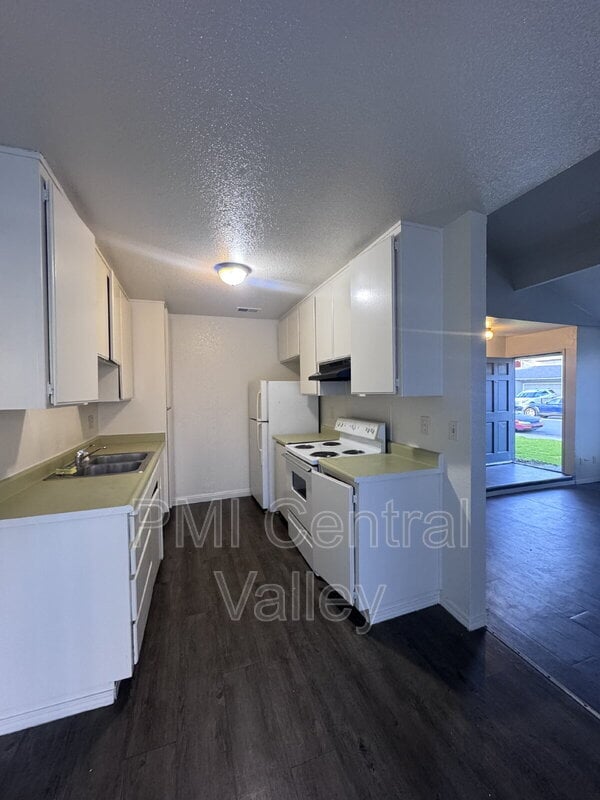 Photo - 6218 Porterfield Ct