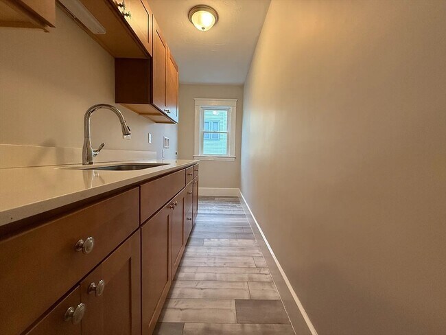 Photo - 1301 Main St Unit 2