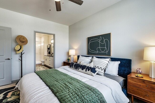 Photo - 1801 Warner Ranch Dr Unit A1