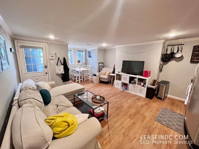 Photo - 1203 New Jersey Ave NW Unit #B