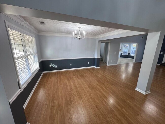 Photo - 2752 Saddle Horn Pl SW