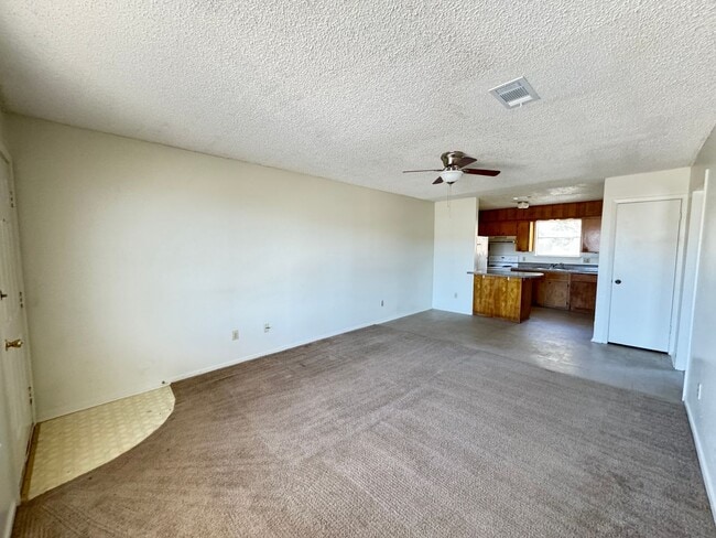 Photo - 907 N 7th St Unidad Apt B