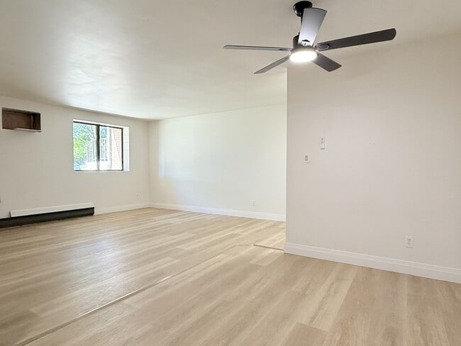 Photo - 650 Cameron Ave Unit 105