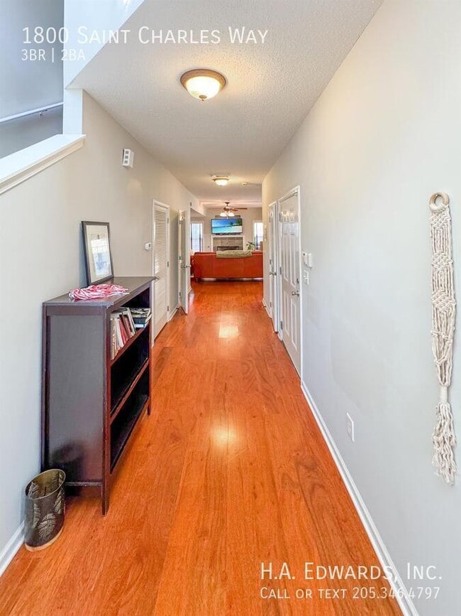 Photo - 1800 St Charles Way