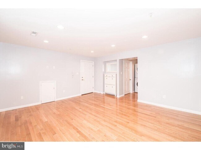 Photo - 1807 Washington Ave