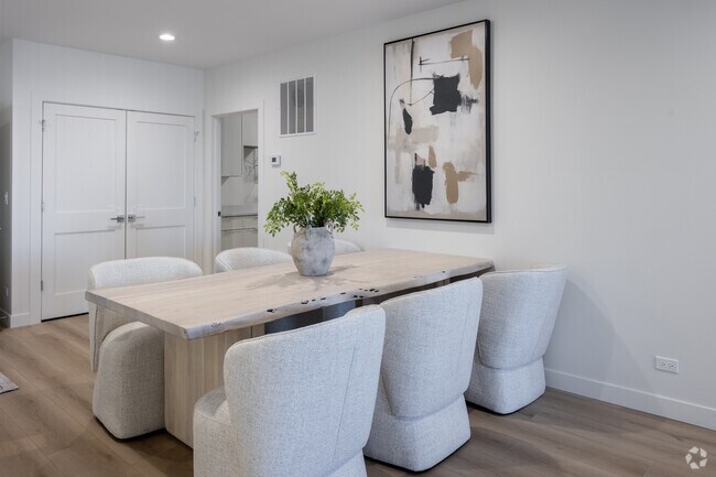 2Br, 2BA - 1,461SF - Dining Room - The Grandstone by Nea Maya