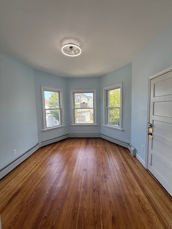 Building Photo - 869 Brock Ave Unit 2N Rental