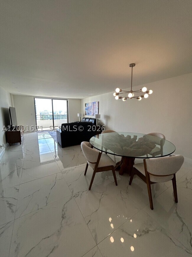 Photo - 2500 Parkview Dr Unit 1415