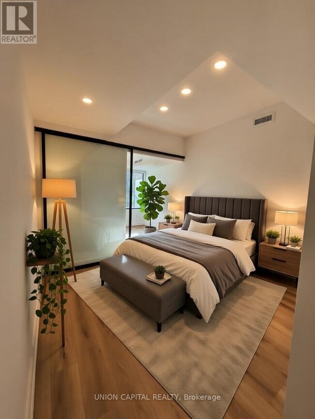 Photo - 758 Dovercourt Rd Unité 406