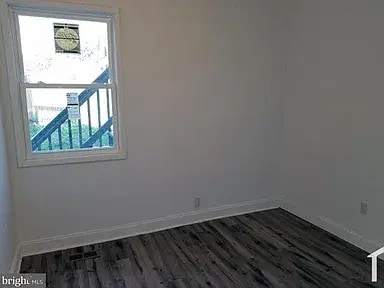 Photo - 504 Beaumont Ave