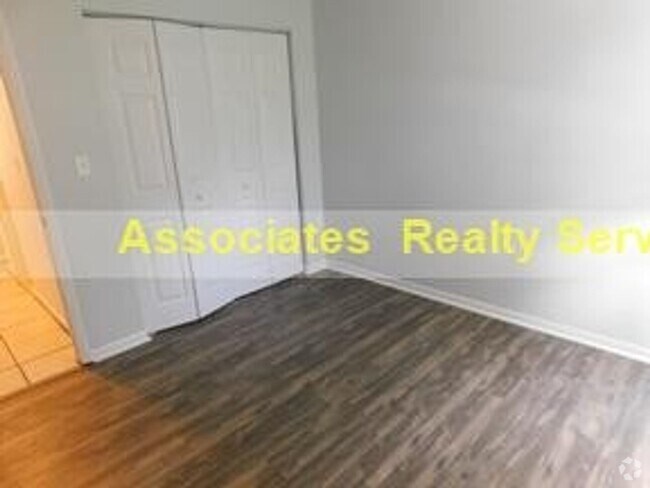 Building Photo - Aeon Capital LLC- Alamar Gardens-604 Unit B Rental
