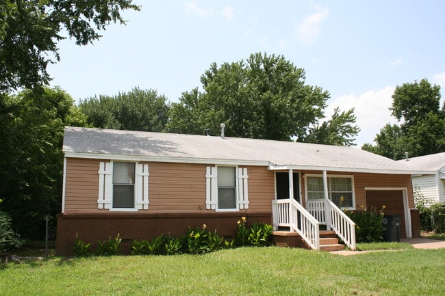 Photo - Coming Soon! 3 BED 1 BATH! Schedule a tour today!