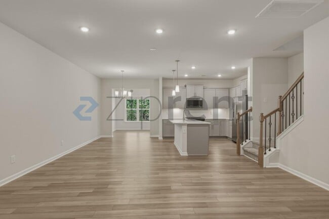 Photo - 1015 Badlands St