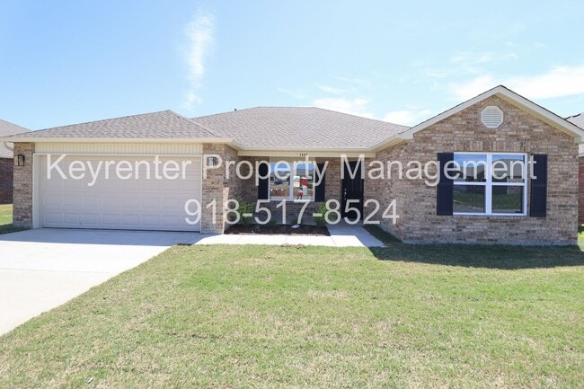 Building Photo - Recently Built Home with Pond View! 4 Bed 2 Bath Broken Arrow