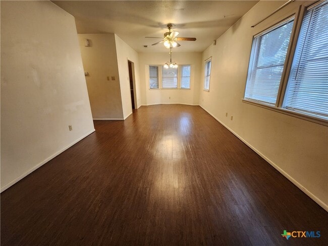 Photo - 1274 Hillcrest Dr