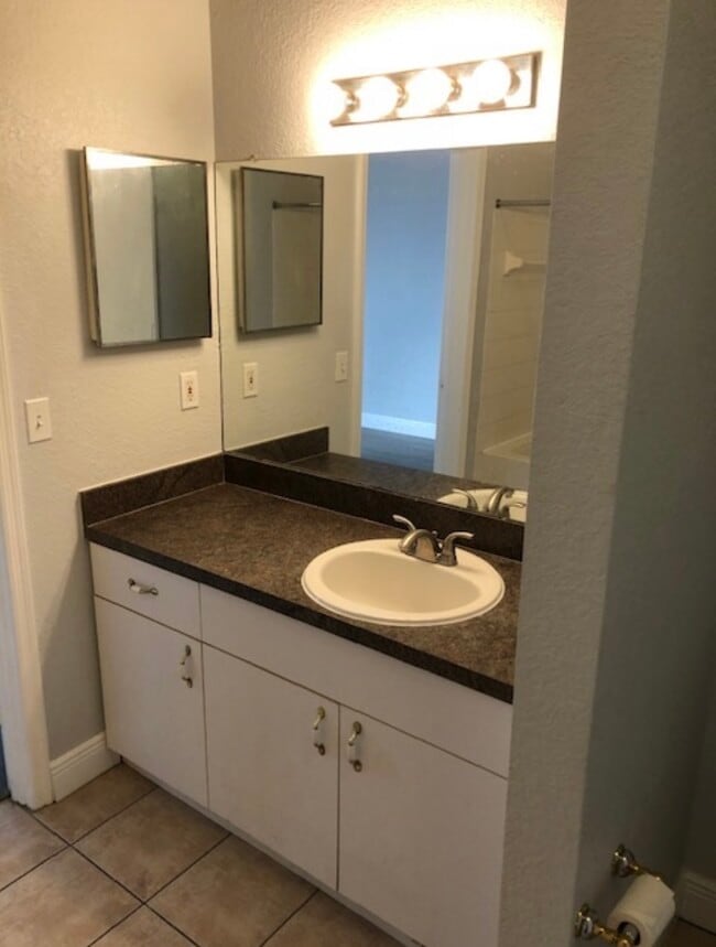 Photo - 6312 Raleigh St Unidad 504