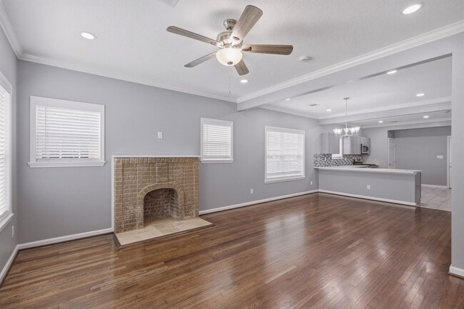 Photo - 2809 Wentworth St