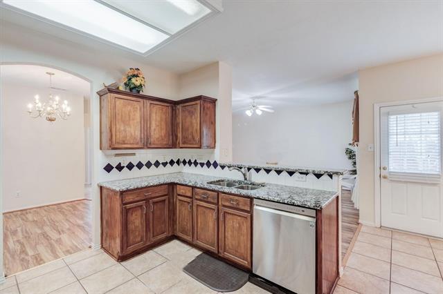 Photo - 4521 Highridge Dr