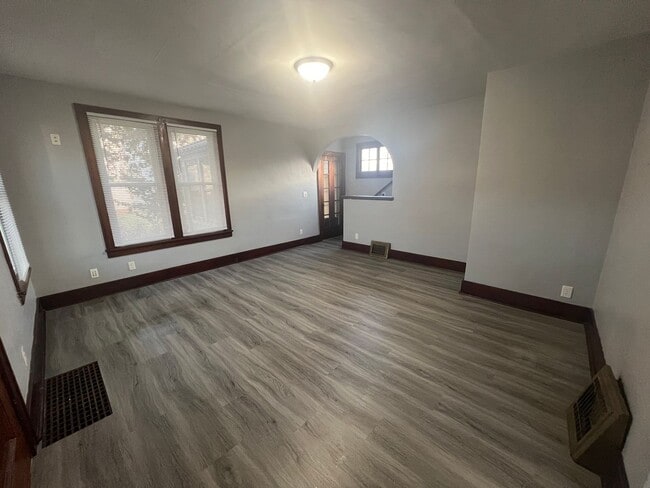 Photo - Moline Single Family Home