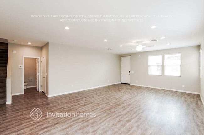 Photo - 5045 N 189th Dr