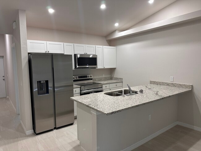 Photo - 1202 NE 15th Ln
