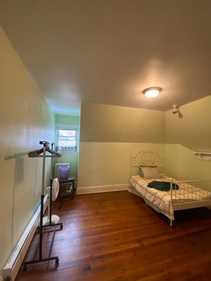 Photo - 4715 Wallingford St