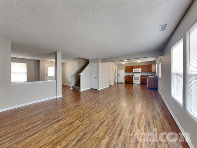 Photo - 10904 Firefly Ct