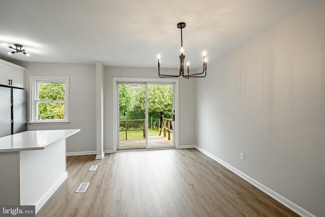 Photo - 61 Pennsylvania Ave