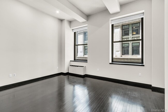 Photo - 18-20 Pine St Unit 609