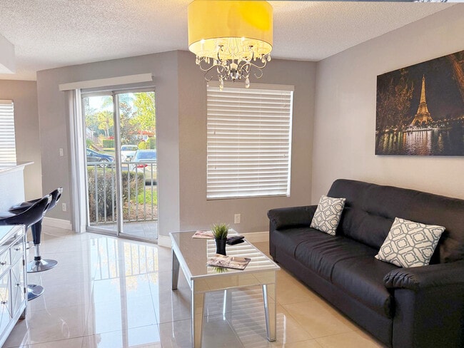 Building Photo - 11582 Westwood Blvd Unit 1413