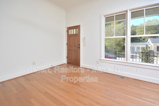 Photo - 2314 Stroller Ave