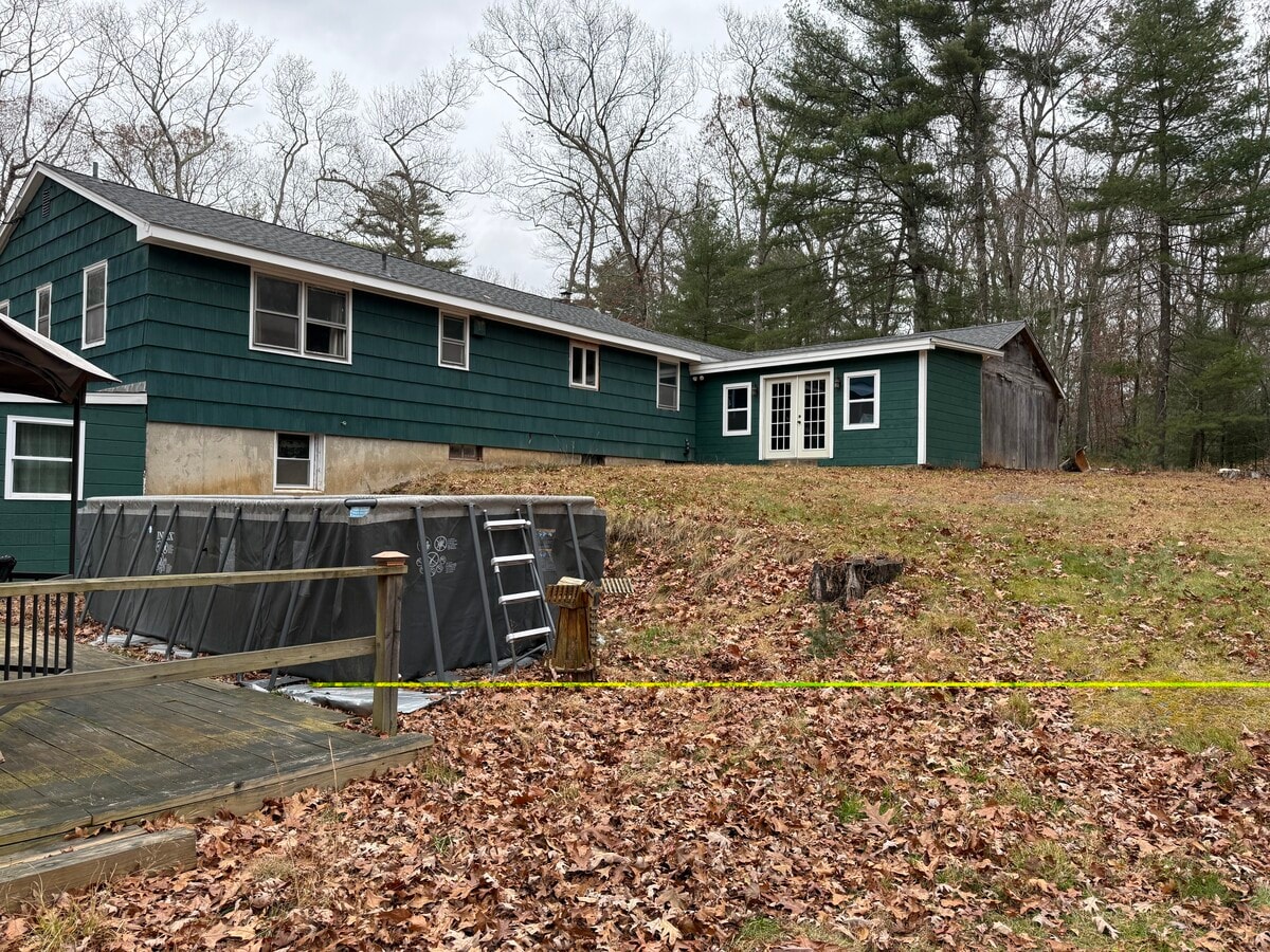 Photo - 39 Navratil Rd