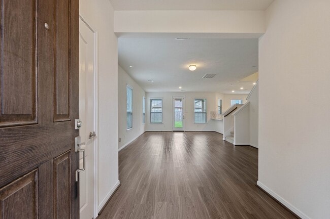 Photo - 16623 Cliff Vale Ct