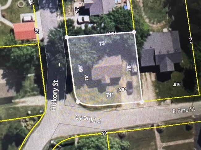 Photo - 194 E Pine St