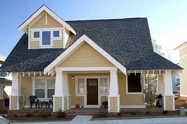 Building Photo - Well-Located Single-Family Home Near UGA