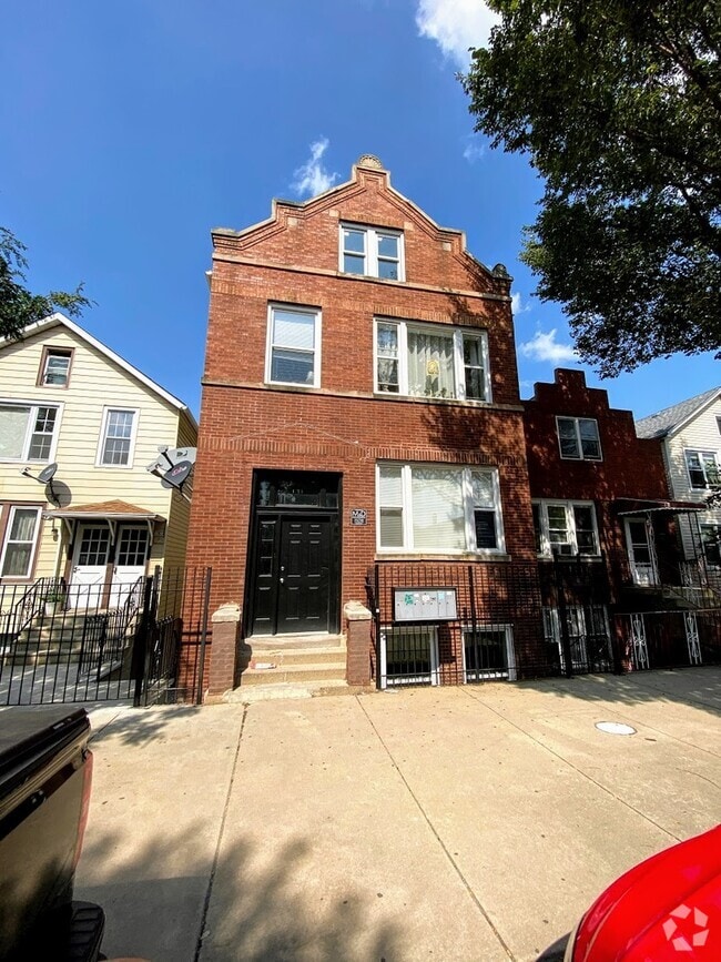 Building Photo - 1920 W 21st Pl Unit GF Rental