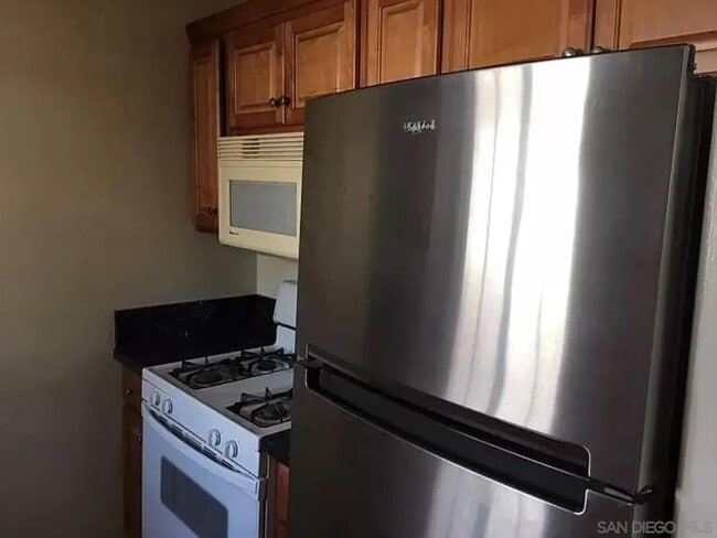 Photo - Voltaire Street - where you want to be.   2/1  $2690