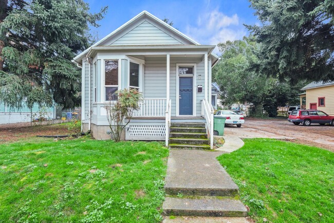 Building Photo - 70 NE Tillamook St