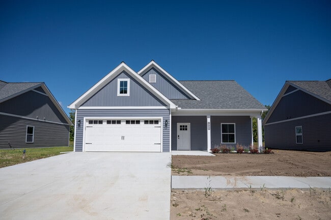 Photo - 8452 Oak Shade Cir